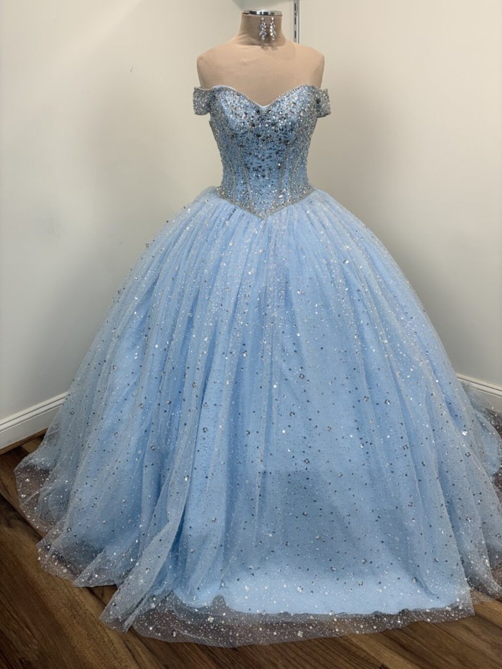 💎 COUTURE QUALITY! Tiffany Fiesta 56452 Sky Blue Quinceañera Dress – Size 6